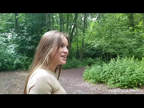 ❤️ Ik stelde Evelina foar dat wy op in iepenbier plak neuke! Se sei ja. Dan ik neukte har yn 'e kont en cum yn har mûle. Doe pikte se harsels. ❤❌ Porno fb by porno fy.bladesoul.top ️❤
